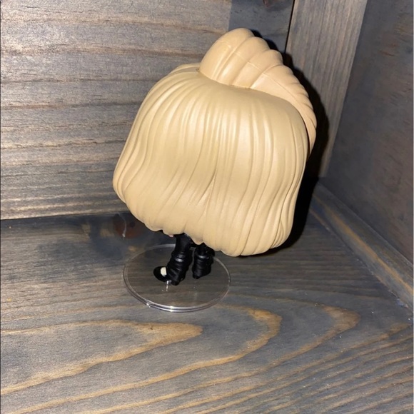 Funko pop rachel green #703 (80s) - Picture 9 of 9